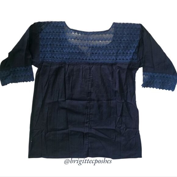 HANDMADE Traditional Laced Mexican Blouse - Picture 8 of 12